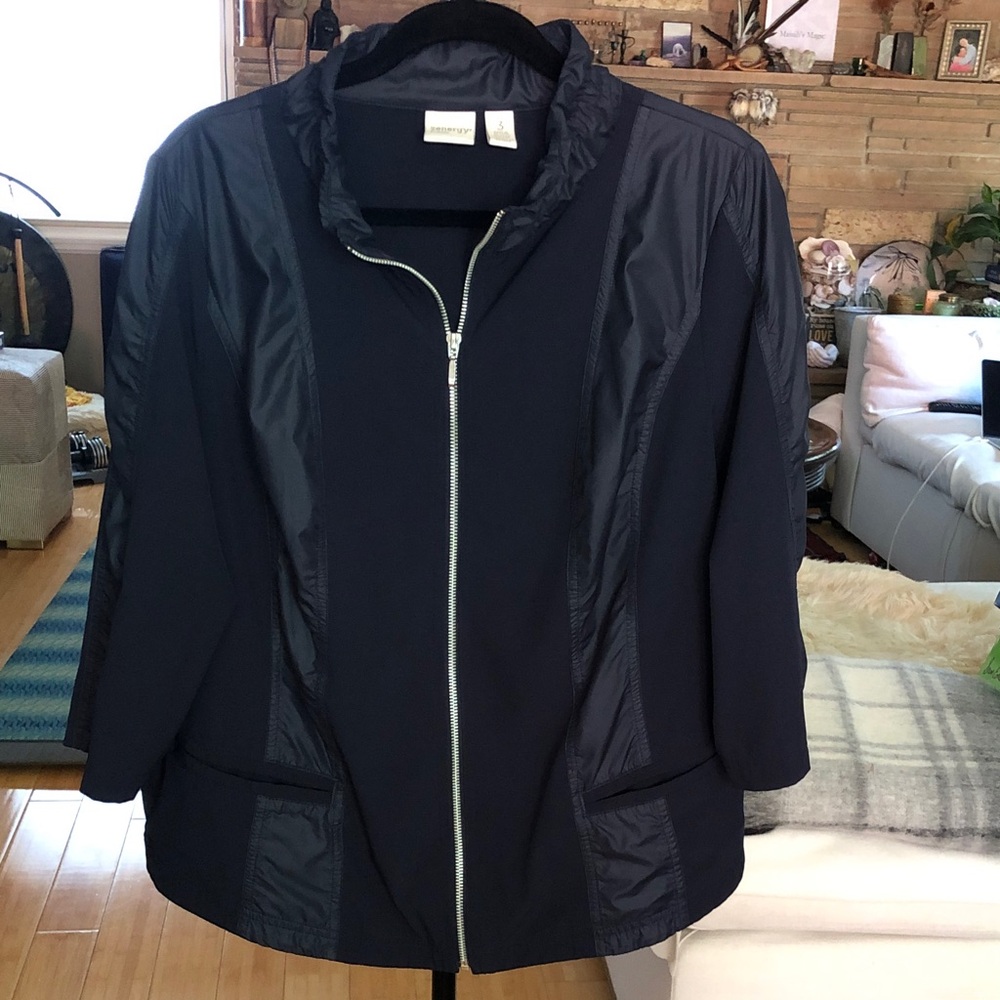 Chico’s Navy Women's Zip-Front Jacket with 3/4 sleeves and front pockets.